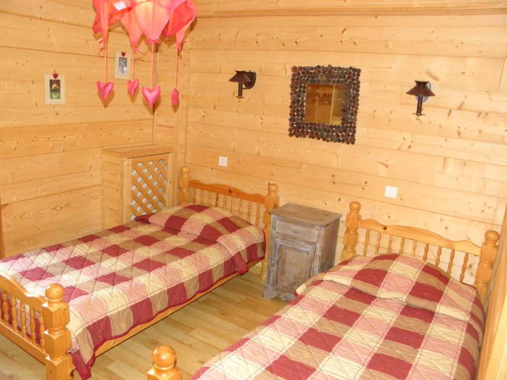 Gite Auberge Les Terres Blanches De Meolans Phòng bức ảnh