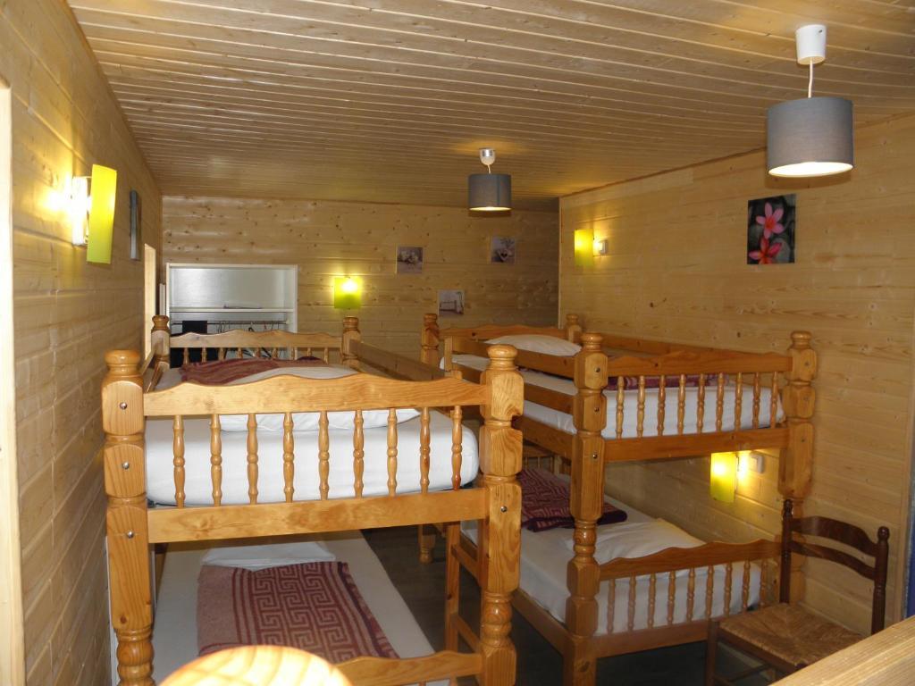 Gite Auberge Les Terres Blanches De Meolans Phòng bức ảnh